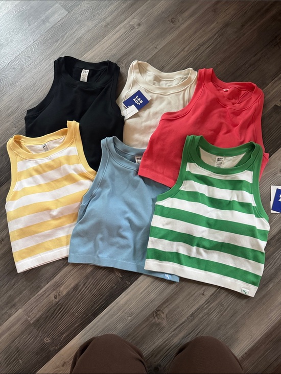 JoyLab Tops - Set of 6 Joy Lab Athletic Tank Tops with attached bra XL